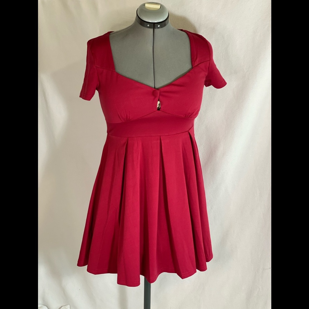 Red dress with keyhole front